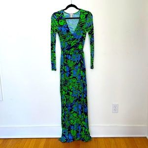 Gorgeous Biba-esque full length wrap jersey dress